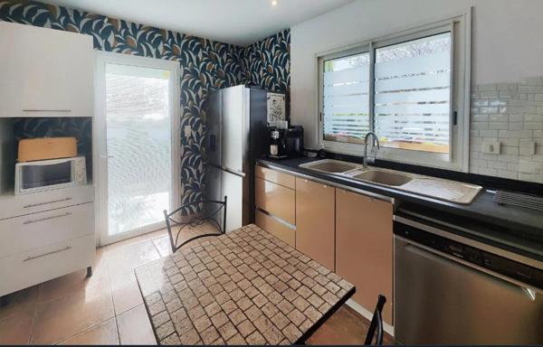 Servian (34290) Villa plain pied T3 + studio indépendant / terrain / Piscine