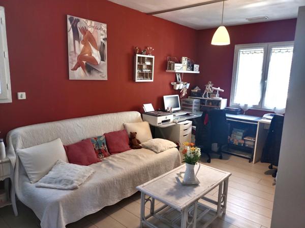 Servian (34290) Villa plain pied T3 + studio indépendant / terrain / Piscine