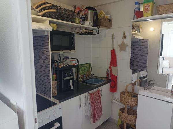 Servian (34290) Villa plain pied T3 + studio indépendant / terrain / Piscine