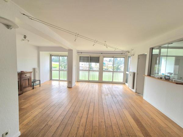 Appartement à VILLARS, 42390 - 6 pièces 120m²
