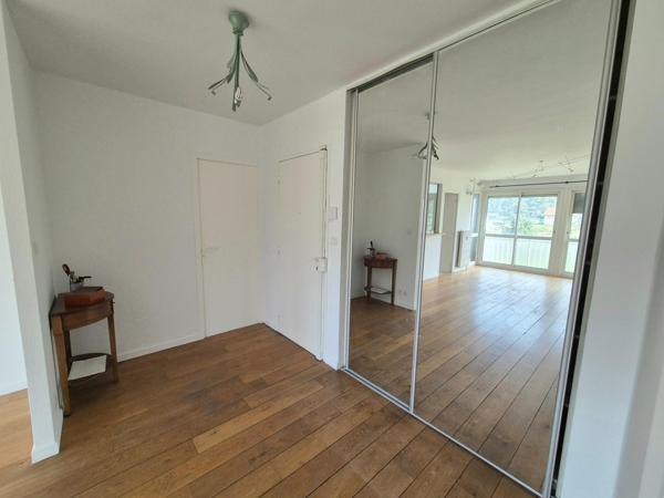 Appartement à VILLARS, 42390 - 6 pièces 120m²