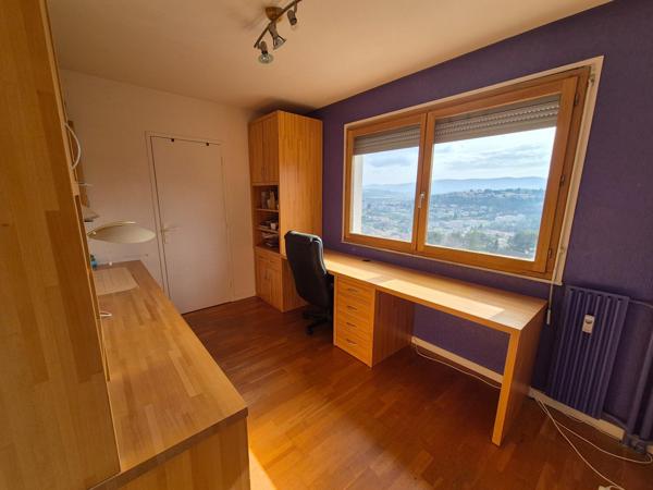 Appartement à VILLARS, 42390 - 6 pièces 120m²