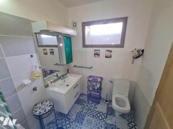 Spacieuse maison familliale à proximité des écoles et des commerces