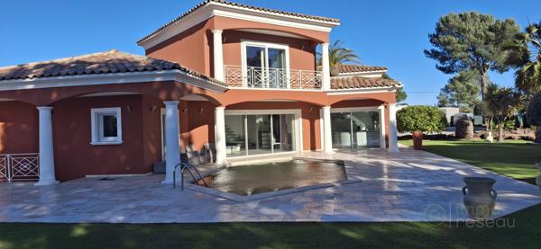 Maison à FREJUS (83600)