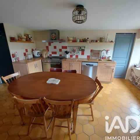 Maison à vendre 10 pièces 236 m² Trémentines