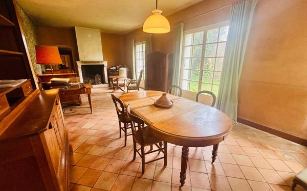 Maison à vendre    11 pièces • 248 m2 Le Mans