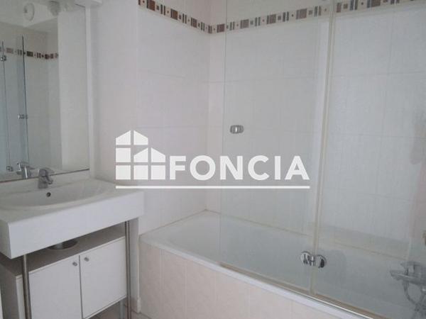 Location Appartement 3 pièces 60.3 m² - 5 B RUE DE L'OISEAU DE FEU Luce 28110