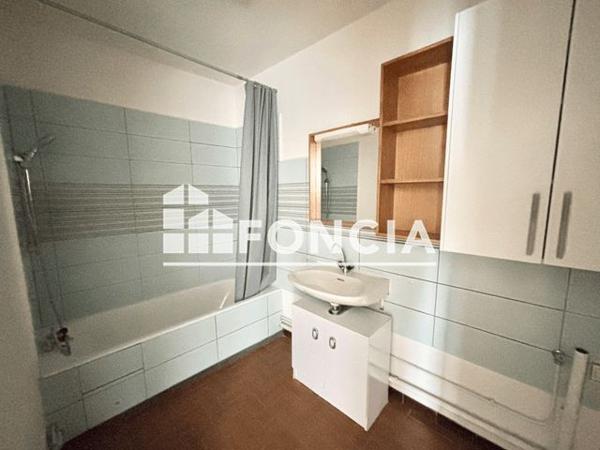 Location Studio 37 m² - Tournon Sur Rhone 07300
