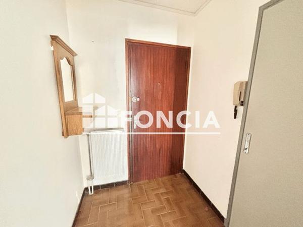 Location Studio 37 m² - Tournon Sur Rhone 07300