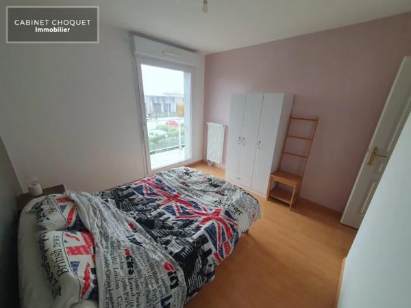 F3 MEUBLE AVEC PARKING ET BALCONS A LOUER - LA MADELEINE LIMITE MARCQ EN BAROEUL - 63 m 2 - 1 095 € charges comprises par mois