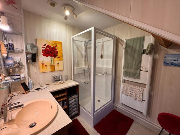 Maison ancienne rénovée à MONTAPAS