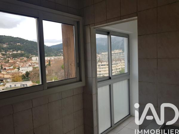 Appartement à vendre 4 pièces 63 m² Toulon