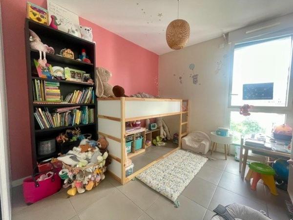 Lumineux T4 avec Terrasse et balcon à visiter sans tarder !
