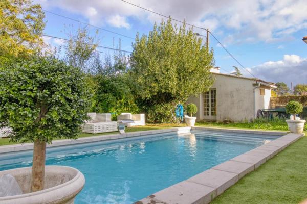 GAILLAC centre ville . Magnifique demeure de 218 m²