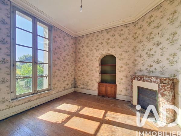 Maison à vendre 8 pièces 209 m² Montbeugny