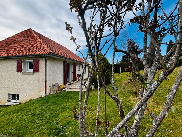 A VENDRE BOURG SEILHAC MAISON CLE EN MAIN 3 CHAMBRES