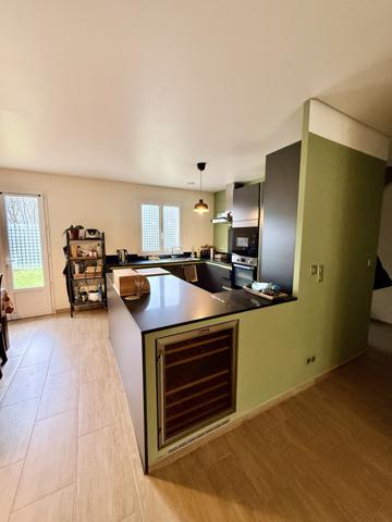 Crécy-la-Chapelle (77580) Pavillon traditionnel avec jardin et grand garage