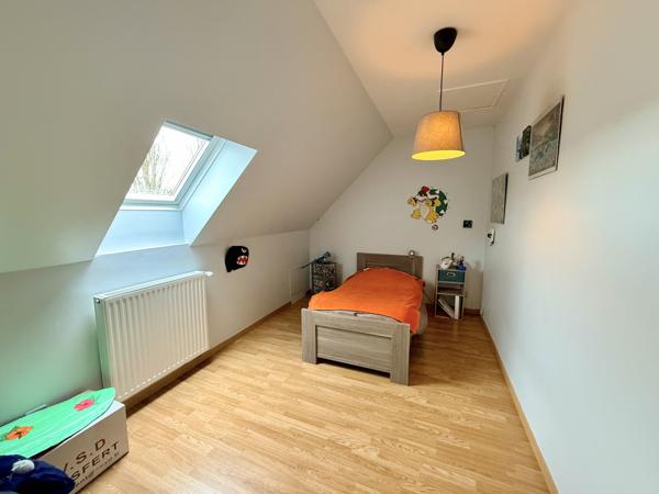 Crécy-la-Chapelle (77580) Pavillon traditionnel avec jardin et grand garage