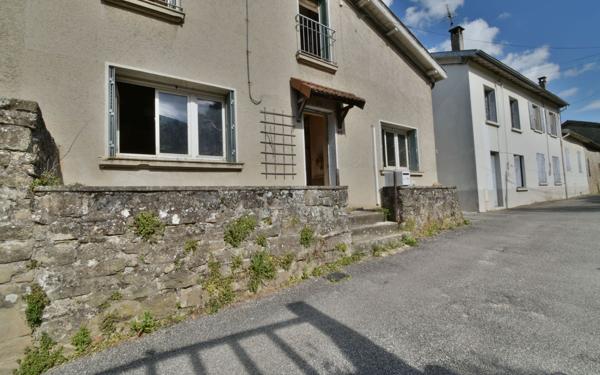 Maison à vendre    4 pièces • 85 m2 Clérieux