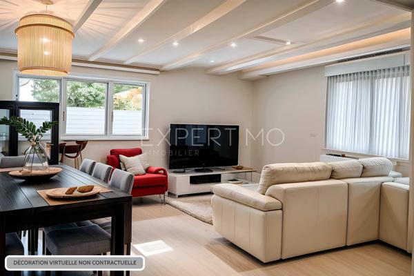 Sainte-Foy (85150) Maison en pierre T6 de 128 m² - 3 chambres - Terrain de 678 m² entièrement clôturé et ouvert sur la campagne