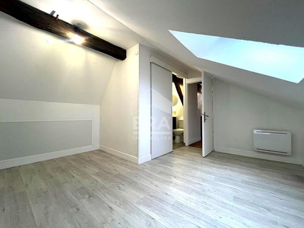 APPART T2 A LOUER - BLOIS - RENOVE, PROCHE CENTRE-VILLE ET TOUTES COMMODITE