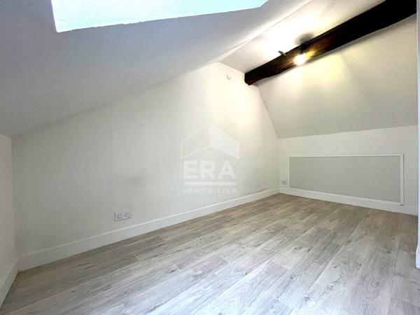 APPART T2 A LOUER - BLOIS - RENOVE, PROCHE CENTRE-VILLE ET TOUTES COMMODITE