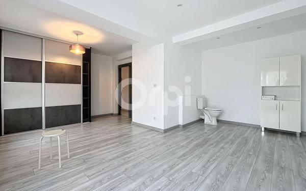 Maison à vendre    5 pièces •  Ressons-sur-Matz