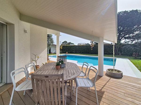 Tosse (40230) Villa TOSSE Plain-Pied de Standing – 129m² – Rénovation Totale – Piscine & Calme