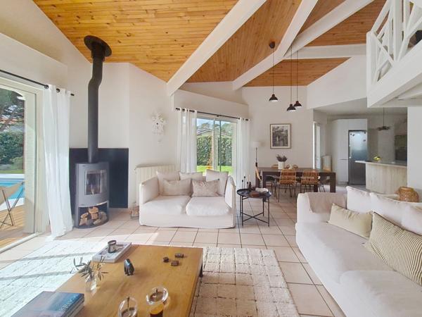 Tosse (40230) Villa TOSSE Plain-Pied de Standing – 129m² – Rénovation Totale – Piscine & Calme