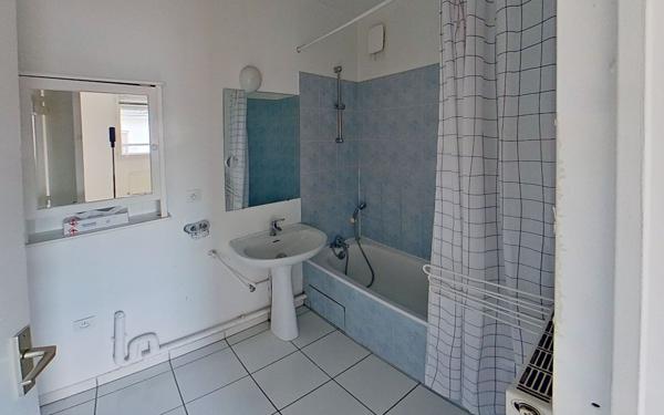 Appartement à vendre    2 pièces • 48,21 m2 Lyon 9