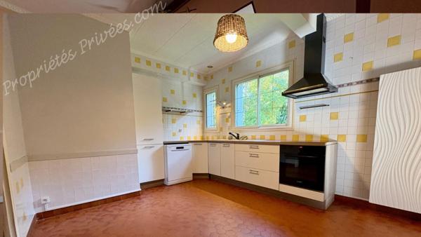 Maison Vineuil 11 pièce(s) 180 m2