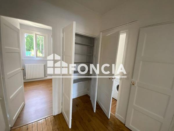 Location Appartement 2 pièces 41.6 m² - 27 RUE DE LA BANQUE Beauvais 60000