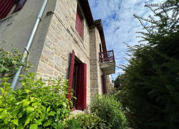 Maison à vendre    6 pièces •  Le Pouliguen