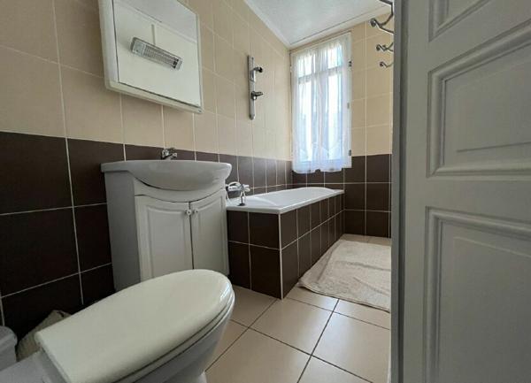 Maison à vendre    6 pièces •  Le Pouliguen