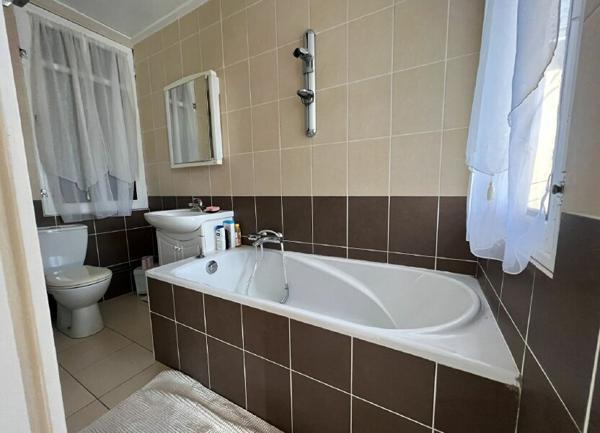 Maison à vendre    6 pièces •  Le Pouliguen