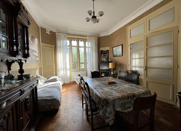 Maison à vendre    6 pièces •  Le Pouliguen