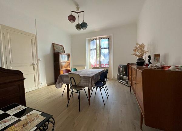 Maison à vendre    6 pièces •  Le Pouliguen