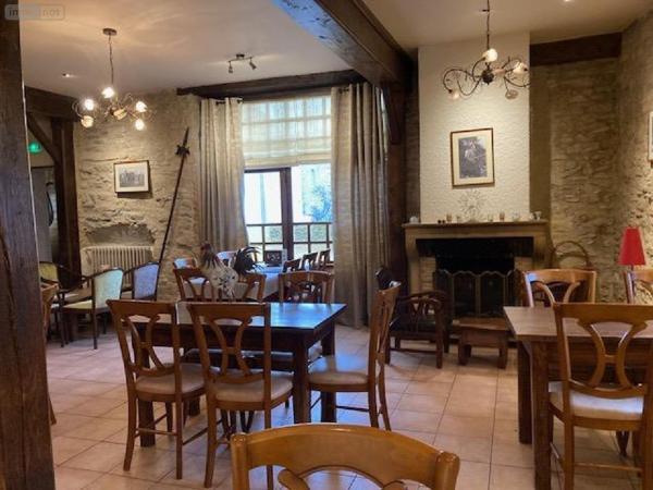 Fonds et/ou murs commerciaux à vendre à Mâcon en Saône-et-Loire (71000), ref : MU 54