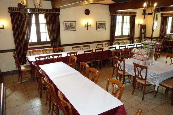 Fonds et/ou murs commerciaux à vendre à Mâcon en Saône-et-Loire (71000), ref : MU 54