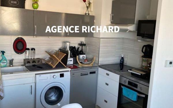 Appartement à louer    2 pièces • 43 m2 Six-Fours-les-Plages