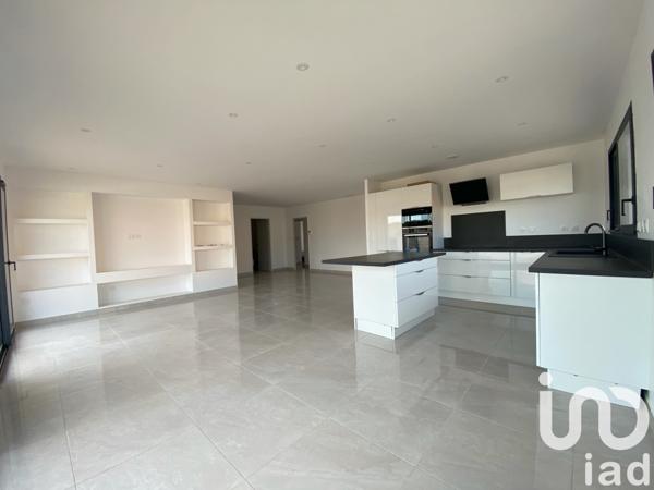 Maison à vendre 4 pièces 121 m² Sallèles-d'Aude