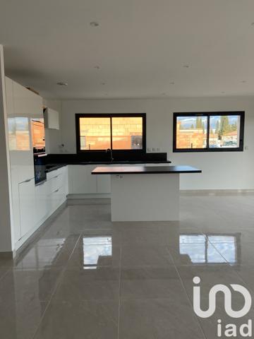 Maison à vendre 4 pièces 121 m² Sallèles-d'Aude