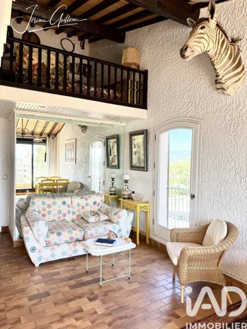 Appartement à vendre 3 pièces 83 m² Cogolin