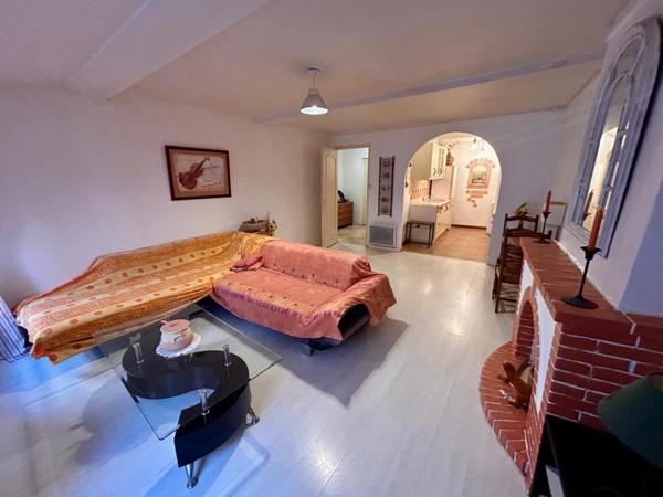 Appartement à FREJUS, 83600 - 2 pièces 57m²