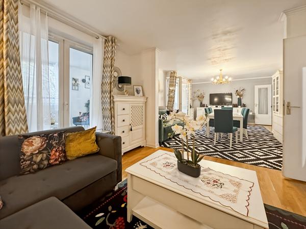 Secteur Mail du centre-ville - Appartement de 100 m² + Loggia de 20 m²