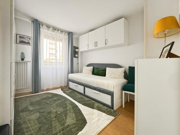 Secteur Mail du centre-ville - Appartement de 100 m² + Loggia de 20 m²