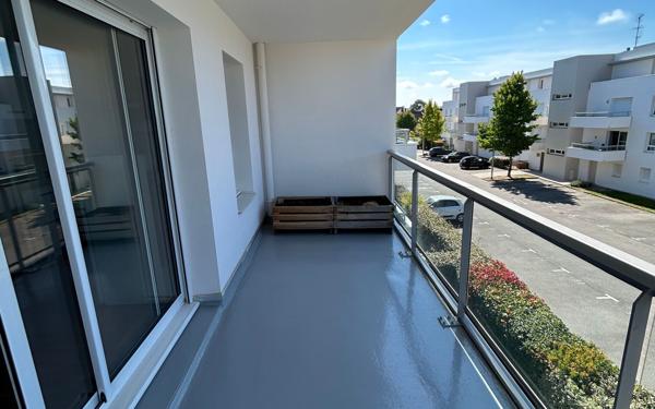 Appartement à louer    3 pièces •  Séné