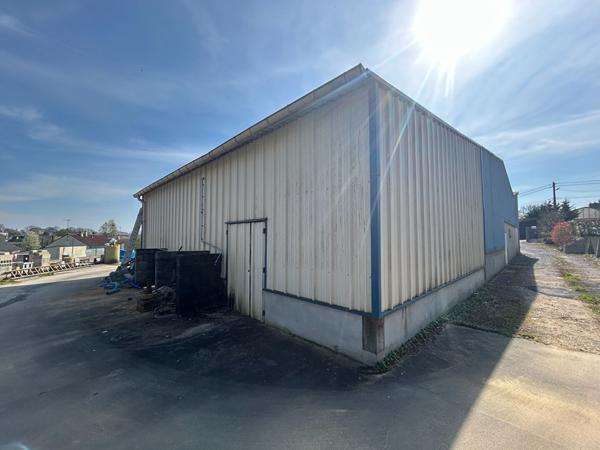 EN EXCLUSIVITE - Local d'activité Le Bourgneuf La Foret 465 m2 , Le bourgneuf la foret EN EXCLUSIVITE - Local d'activité Le Bourgneuf La Foret 465 m2 , Le bourgneuf la foret