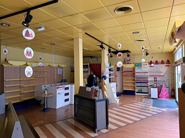 Local commercial Laval , Laval Local commercial Laval , Laval