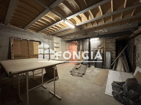 Location Local commercial 3 pièces 75 m² - 22 GRANDE RUE Croissy Sur Seine 78290